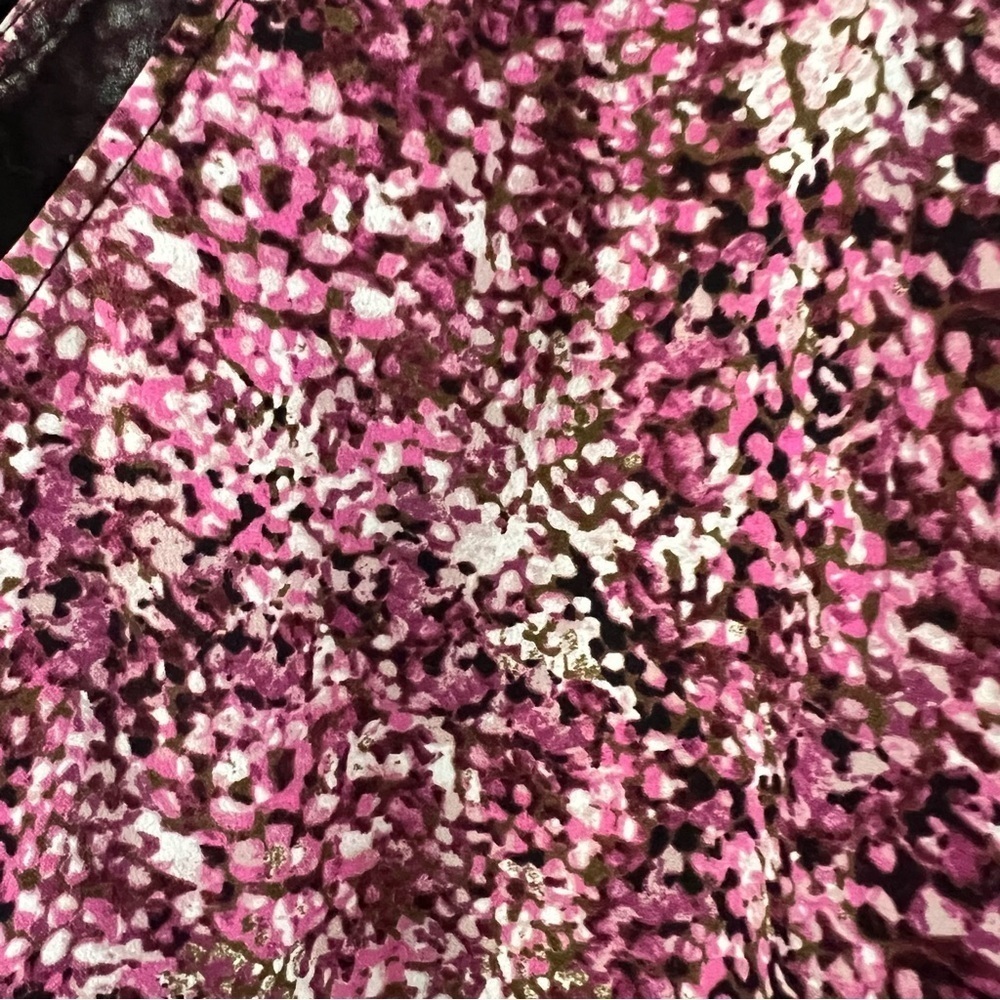 Halogen Raw edge chiffon tank top Ladies size xs Black pink abstract print - Picture 3 of 8